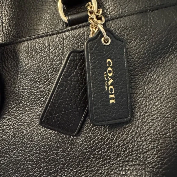 Authentic Coach satchel, black and gold twist-Lock and top handle bag. - Picture 8 of 8